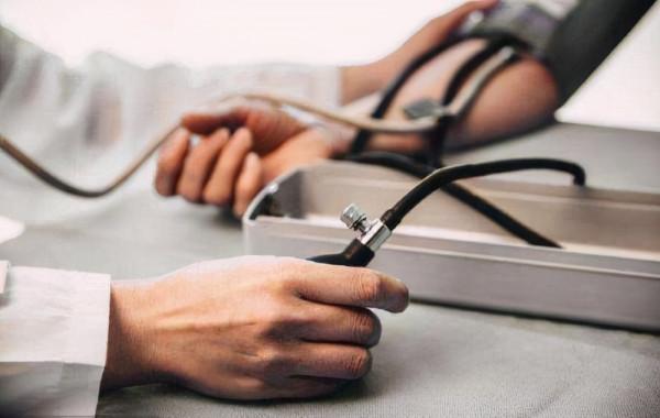 為何老年人身上有“老人味”?注意這2個習慣,老了之後或許沒味 為何老年人身上有“老人味”?注意這2個習慣,老了之後或許沒味