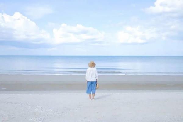 遇大事要靜，遇難事要變，遇爛事要離，遇順事要斂