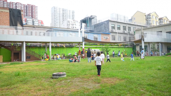 德瑞樊凡老師:兩歲半的孩子聽到音樂說:“我太難過了” 德瑞樊凡老師:兩歲半的孩子聽到音樂說:“我太難過了”