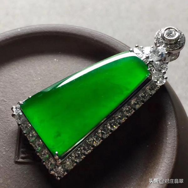 翡翠戴久了會變種？人養玉，玉養人的科學依據是什麼？