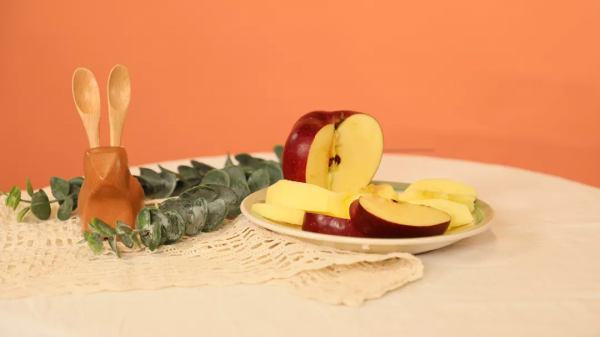 28斤！我們在拼多多上用100塊實現了水果自由