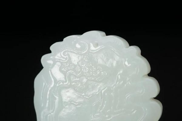 舊藏：和田白玉劉海戲金蟾把玩件