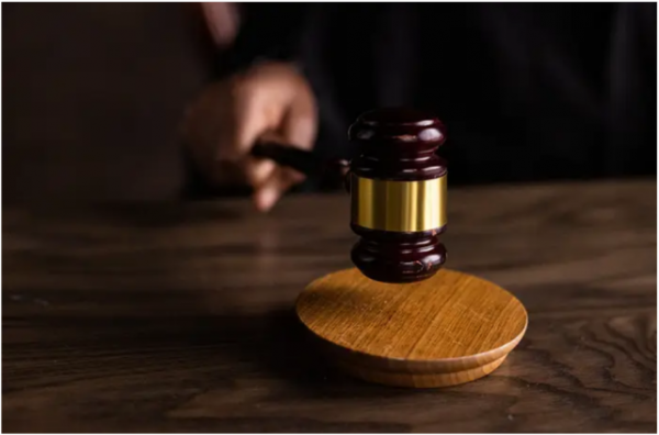 印度男子侵犯3名幼女,並試圖將毒手伸向老婦,警方怒寫500頁起訴書 印度男子侵犯3名幼女,並試圖將毒手伸向老婦,警方怒寫500頁起訴書