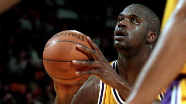 NBA歷史七大單節之最：克萊單節37分，一人單節18板，穆大叔8蓋帽