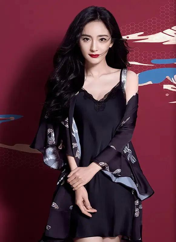 這個女人又重新整理了我對她古裝美貌的認知