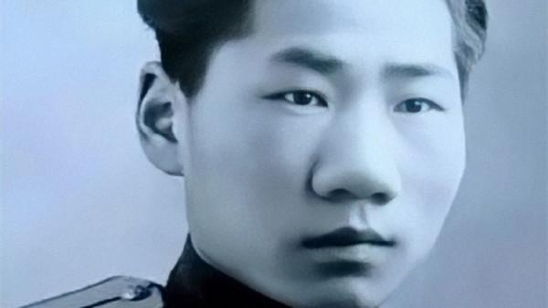 1955年,毛岸英遷墓,一朝鮮老婦攔住志願軍戰士:這墓誰也不能遷 1955年,毛岸英遷墓,一朝鮮老婦攔住志願軍戰士:這墓誰也不能遷