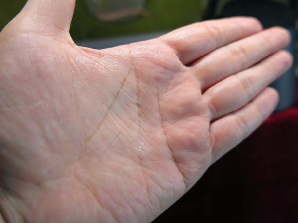 男人，要對自己好一點！從水肌美男士冰藻保溼霜開始