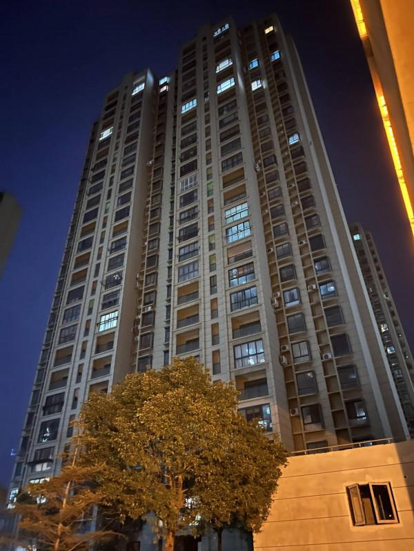 時過一年，又來翻包了——魔都土著老漢的EDC