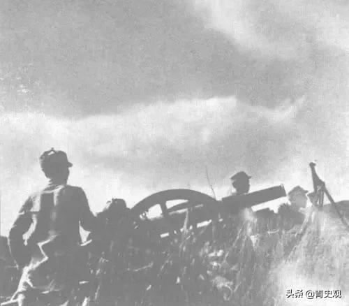 1967年，抗戰電影在保定放映，農婦在電影人物中發現了自己的“丈夫”