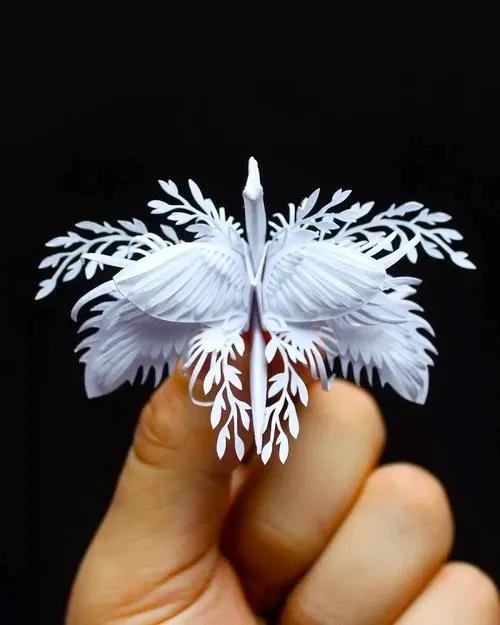 小小紙鶴，大大的藝術