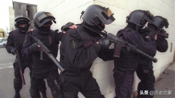 普京同恐怖分子談判，用六名俘虜交換一中尉遺體，這人有多重要？