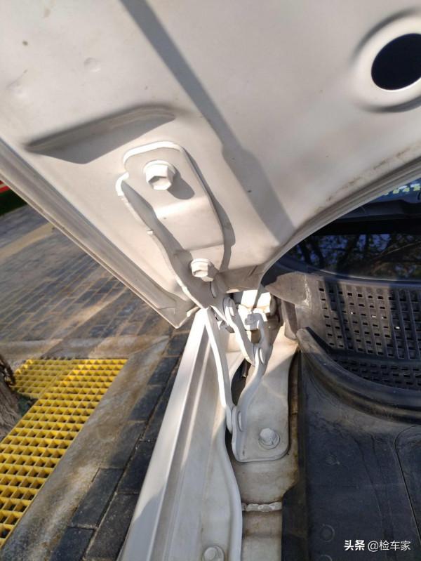 個人二手車就是划算，花8萬買輛兩年的名圖！網友：新車沒人買