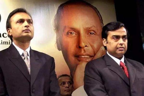 &OpenCurlyDoubleQuote;印度老佛爺&rdquo;妮塔：鼻上掛著一套房，首富丈夫845億供她隨便花