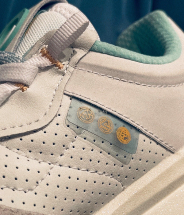 國產新品！安踏星域2好帥，匹克為吳磊打造專屬款，AG2新配色曝光