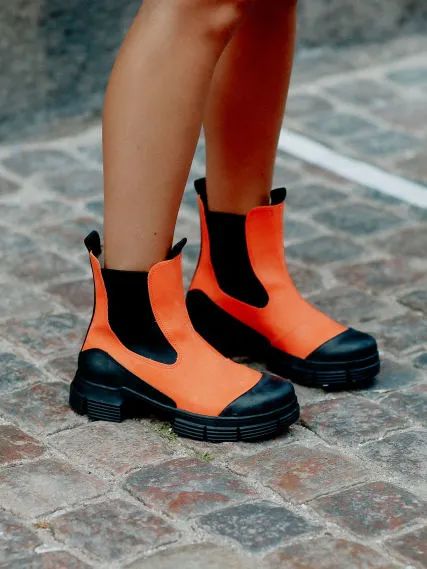 這4雙靴子 是你冬日的“親密愛人” 這4雙靴子 是你冬日的“親密愛人”