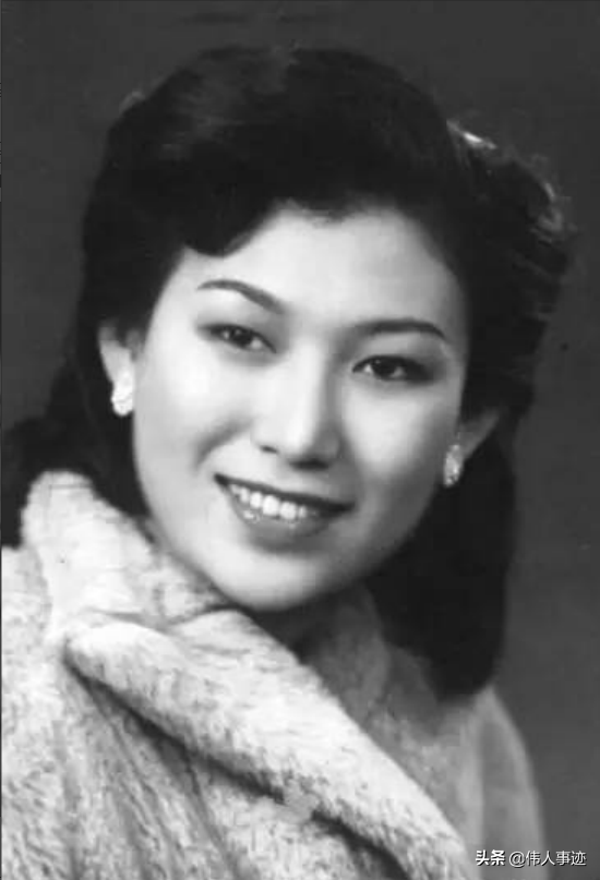 56年周總理訪蘇,偶遇京劇演員程硯秋,詢問:你為什麼還沒入黨? 56年周總理訪蘇,偶遇京劇演員程硯秋,詢問:你為什麼還沒入黨?