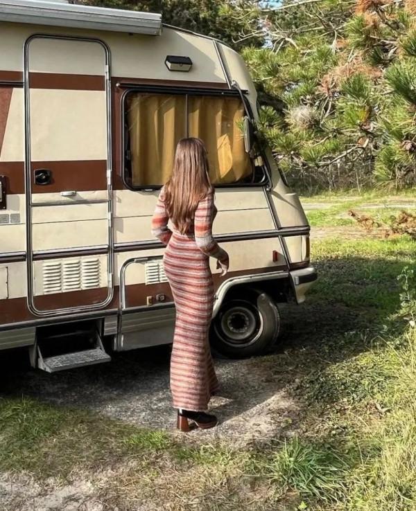 4條好看不凍人的厚半裙，搭什麼都顯瘦