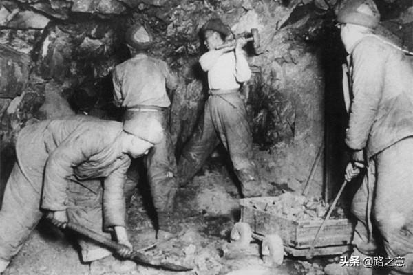 獨臂英雄：立過27次功，得過兩枚“人民功臣”獎章，3次通令嘉獎