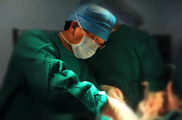 填補空白 | 骶前囊腫規範化診療有了新標準,這位專家推出了中國專家共識 填補空白 | 骶前囊腫規範化診療有了新標準,這位專家推出了中國專家共識