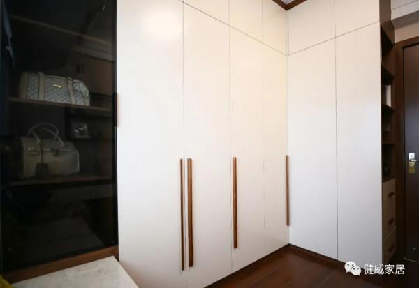 人類高質量設計!120㎡打造高階簡約風,4房更擴容大一圈 人類高質量設計!120㎡打造高階簡約風,4房更擴容大一圈