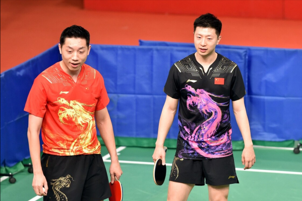 國乒9人獲殊榮！劉詩雯被贊“巾幗英雄”，1人退役24年熱度不減