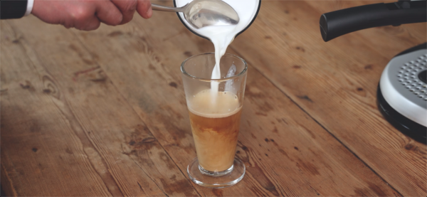 製作奶咖該如何選擇牛奶？