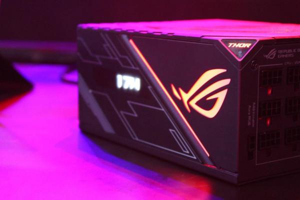 “燈光秀”玩家首選！ROG太陽神“吹雪姬”，定製產品中的顏值派