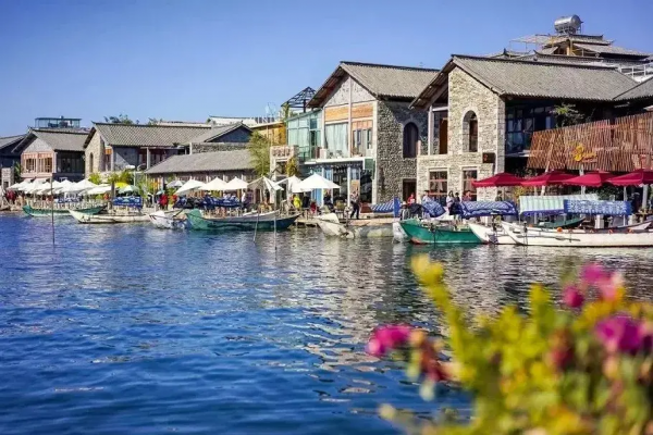 60歲前,一定要去的20個古鎮,既美又有煙火氣,你準備好了嗎? 60歲前,一定要去的20個古鎮,既美又有煙火氣,你準備好了嗎?