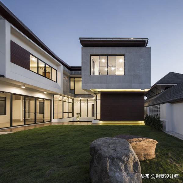 以水為心以綠為護，讓空間與眾不同，品位如您就該住高品質的別墅