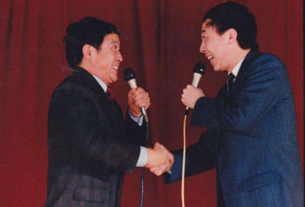 &OpenCurlyDoubleQuote;瞎折騰&rdquo;牛群：拋下馮鞏當縣官，卸任後，做夢都想跟馮鞏合作