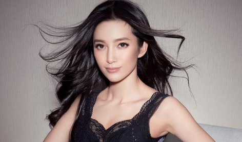 李冰冰的妹妹李雪才是高手，如今兒女雙全，希望姐姐早日找到幸福