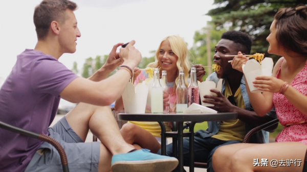 出門旅行,這四樣東西真有必要隨身攜帶,關鍵時候能解決不少麻煩 出門旅行,這四樣東西真有必要隨身攜帶,關鍵時候能解決不少麻煩