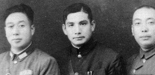 張靈甫要吃餃子，妻子滿心歡喜地準備食材，張靈甫卻將其殘忍殺害