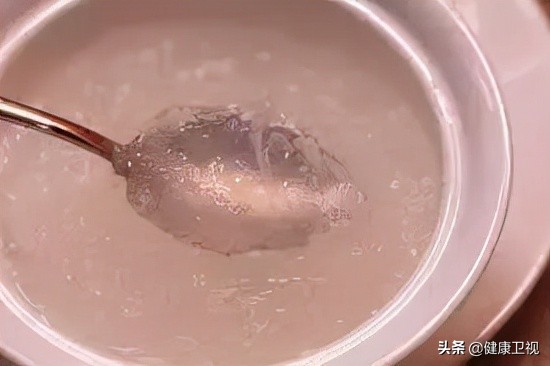 14種保健品被吹上天!《Health》影響力極大的刊物和專家告訴我們:沒什麼用 14種保健品被吹上天!《Health》影響力極大的刊物和專家告訴我們:沒什麼用