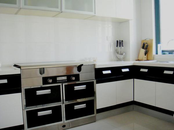 奉勸各位,廚房灶檯布局聽“專業師傅”的建議,日後下廚順心順手 奉勸各位,廚房灶檯布局聽“專業師傅”的建議,日後下廚順心順手