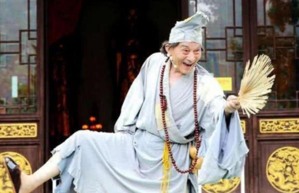 明星80年代的90塊片酬對標流量下的8000萬片酬,這是隻夠溫飽? 明星80年代的90塊片酬對標流量下的8000萬片酬,這是隻夠溫飽?