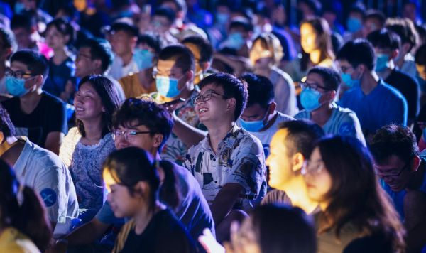 騰訊X-Talk走進中科大,“拆盲盒”脫口秀花樣玩科普 騰訊X-Talk走進中科大,“拆盲盒”脫口秀花樣玩科普