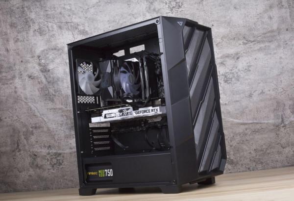 安鈦克NX700推出全新“金剛狼”版本機箱？這暴力美學愛了