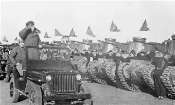 毛主席去世16年後，聶榮臻要掛主席相片：還是毛主席辦公的這張好