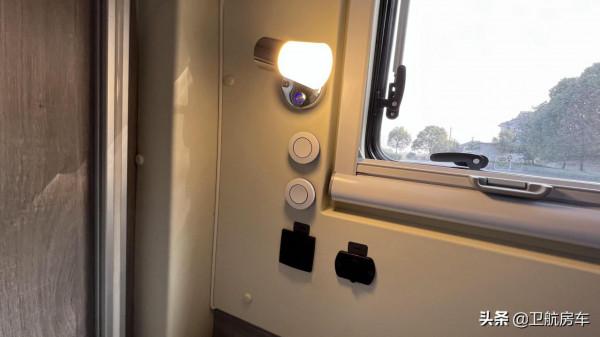 移動的家，功能齊全內飾溫馨，城市通勤必備