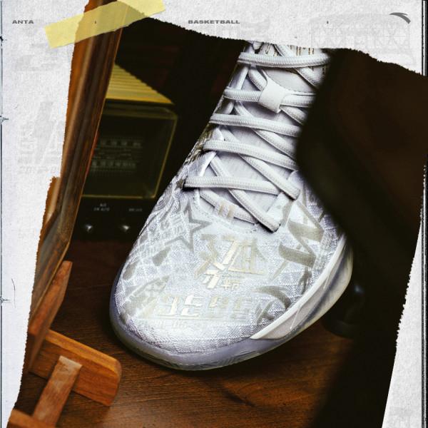 外觀辨識度拉滿還那麼帥！初代國產球鞋迎來黑科技加持的升級復刻