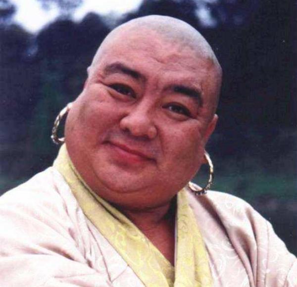 2019年“第三豬皇”程思寒去世,被火車撞過都沒死,為何死於心梗 2019年“第三豬皇”程思寒去世,被火車撞過都沒死,為何死於心梗