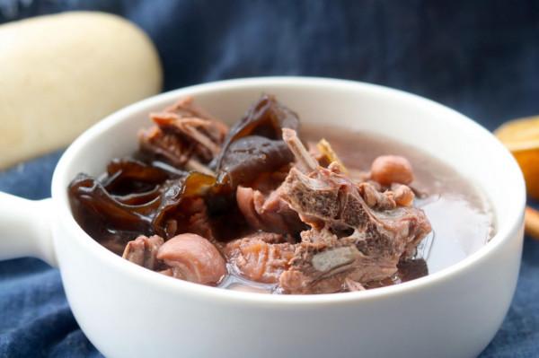 今日小雪，推薦5道“黑色食物”給大家，冬天經常吃，對身體有益