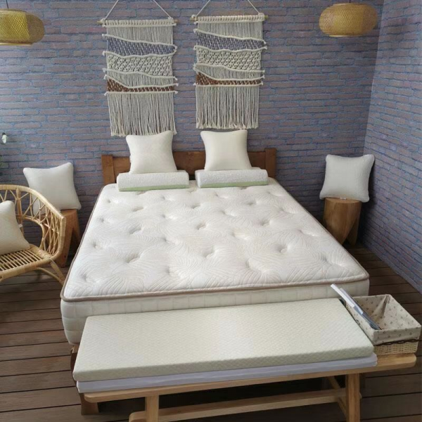 測評蘇老伯天然乳膠席夢思床墊 優質睡眠有保障
