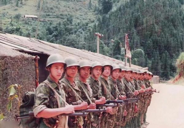 中越戰爭前夕中蘇交惡,鄧小平訪美巧施奇謀,讓百萬蘇軍不敢妄動 中越戰爭前夕中蘇交惡,鄧小平訪美巧施奇謀,讓百萬蘇軍不敢妄動