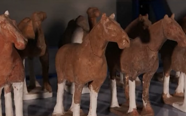 咸陽出土一座超級大墓，規格堪比帝王級陵墓，為何葬著一名刺史？