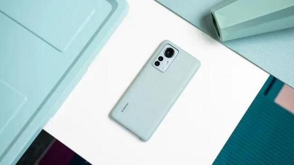 新年換新機，裝X神機，效能小怪獸4款機型推薦