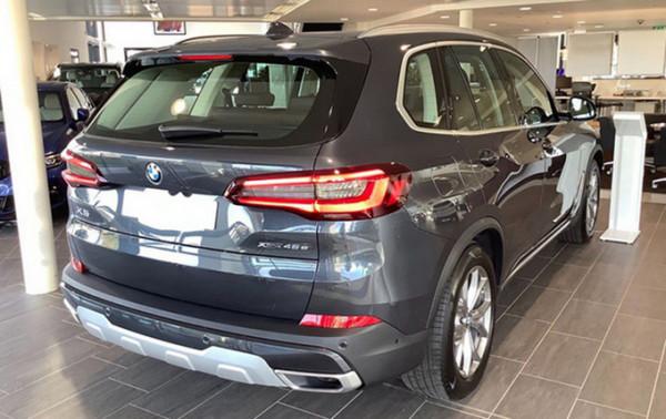 外觀運動內飾豪華!海外版寶馬X5實拍曝光,搭3.0T動力 外觀運動內飾豪華!海外版寶馬X5實拍曝光,搭3.0T動力