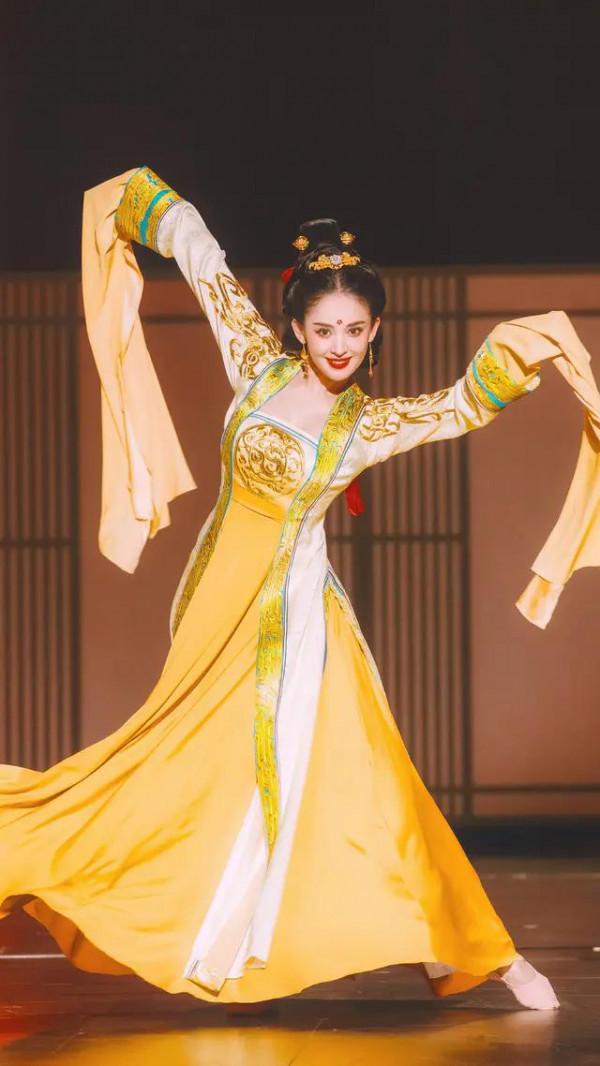 古力娜扎 國風舞驚豔眾人！古典韻味十足！太美了