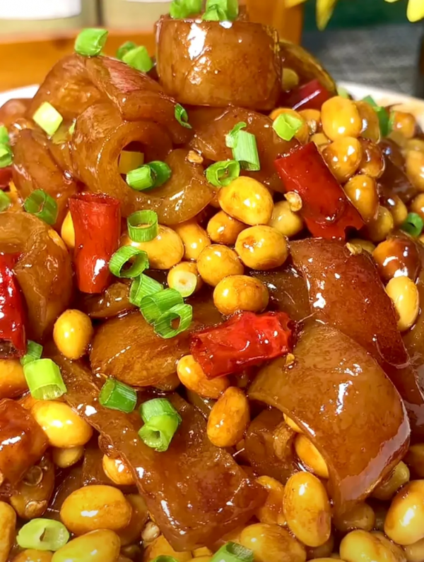 教你9種豬皮的吃法,食材便宜,做法簡單,隨便一弄比肉還香 教你9種豬皮的吃法,食材便宜,做法簡單,隨便一弄比肉還香